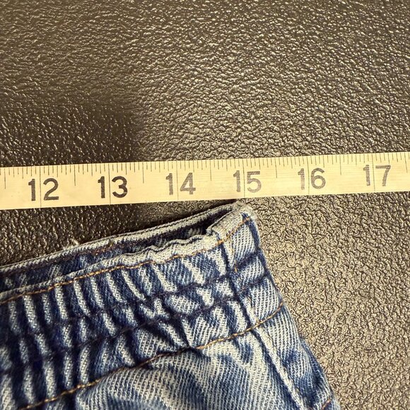 Vintage L.L.Bean Womens Original Fit Relaxed Mom Jeans Size 12 MT Blue Denim - Picture 3 of 7